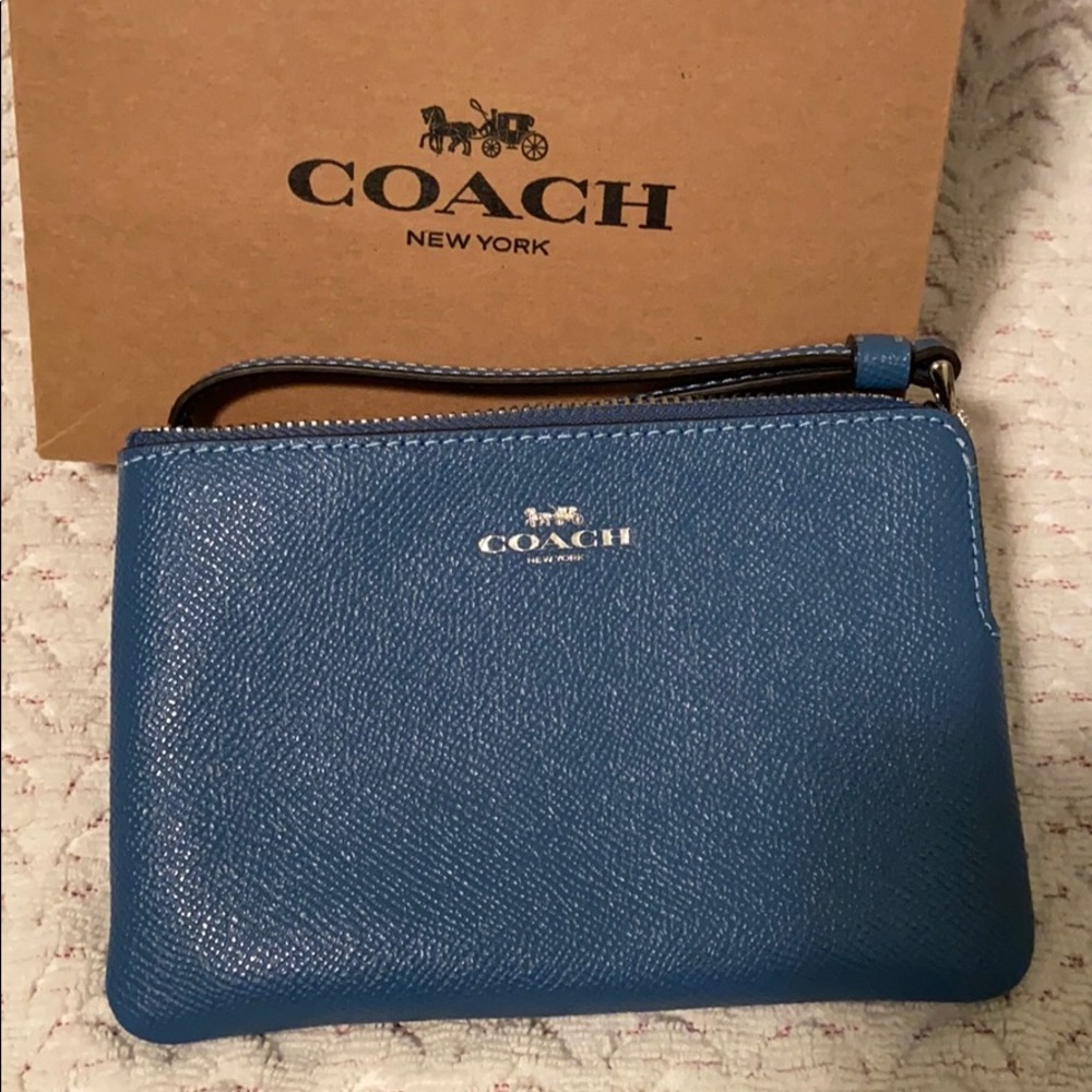 Coach